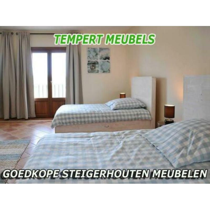 1 persoonsbed van steigerhout / Steigerhouten bed.