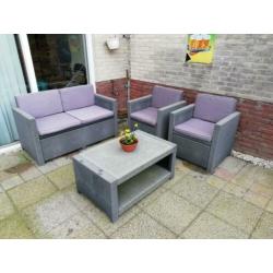 gebruikt setje tuinmeubilair inclusief kussens
