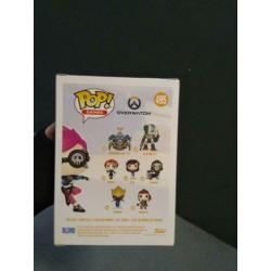 Funko pop overwatch tracer hot topic