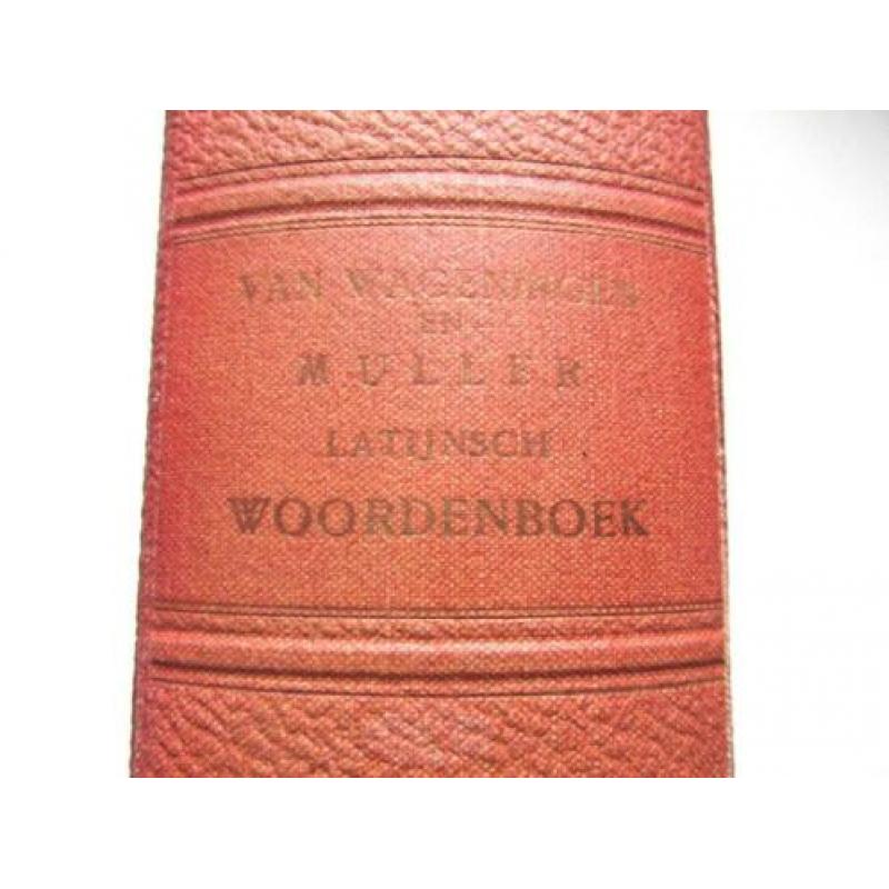 Woordenboek Latijn. (Ophalen in Amersfoort)