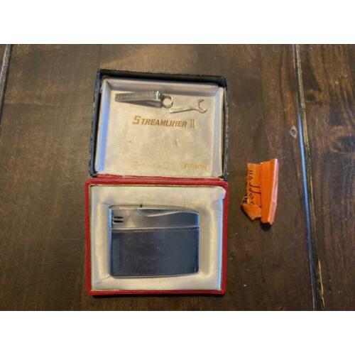 Foreign Streamliner 2 II lighter verzamelobject compleet