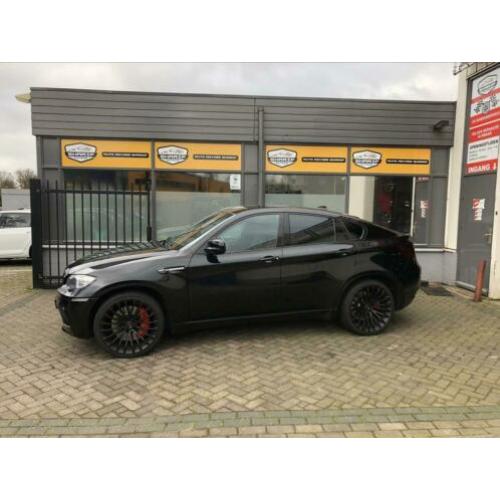 BMW X6M 4.4 AUT HUD/Keyless/ 240camera/Shadowline/Akrapovic
