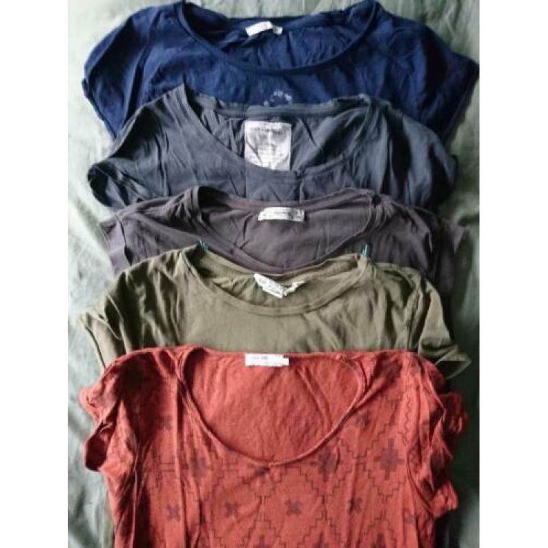 5 shirts voor een tientje, maat S/M