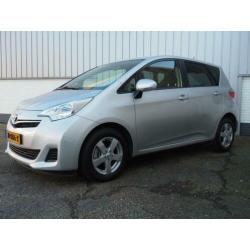 Toyota Verso-S 1.3 VVT-i Aspiration Automaat (bj 2013)