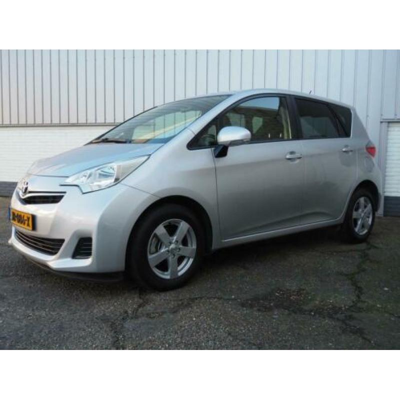 Toyota Verso-S 1.3 VVT-i Aspiration Automaat (bj 2013)