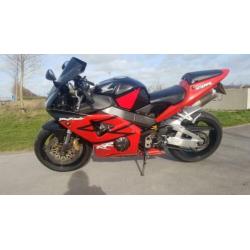 Honda fireblade CBR 954 sc50