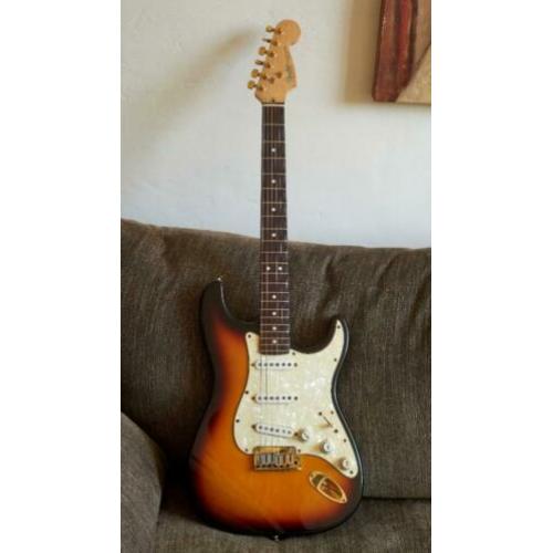 Fender special edition 93 stratocaster