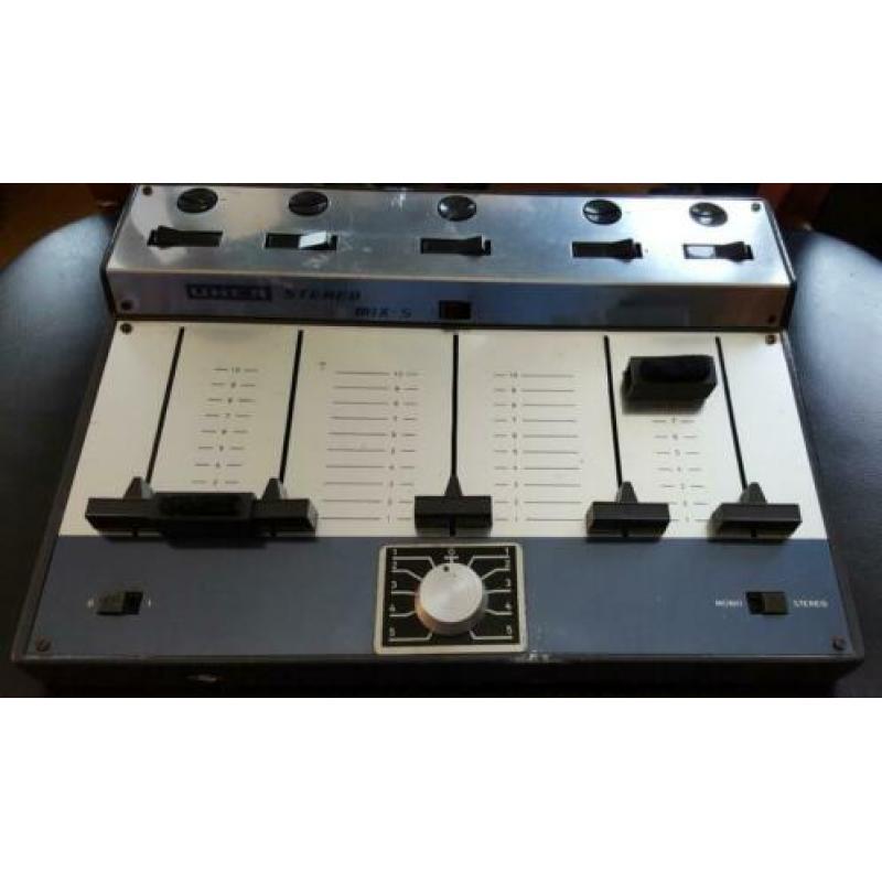 Vintage 5-kanaals mengtafel UHER A121 (1966)