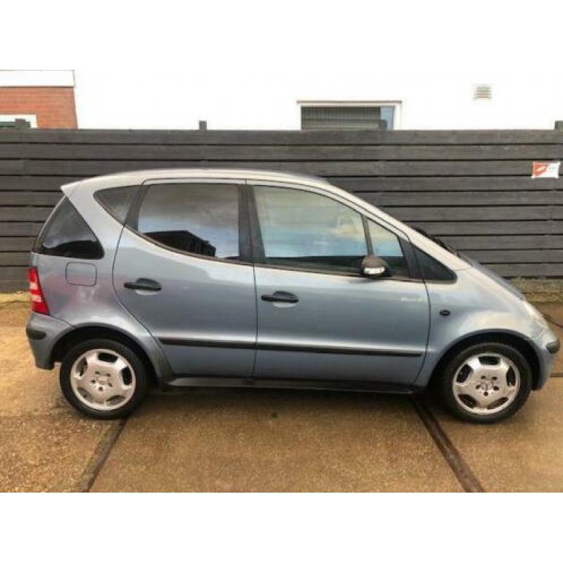 Mercedes-benz A 140 NIEUWE APK!-AIRCO--NETTE AUTO!