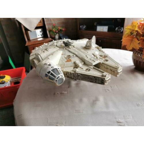 Starwars milenium falcon