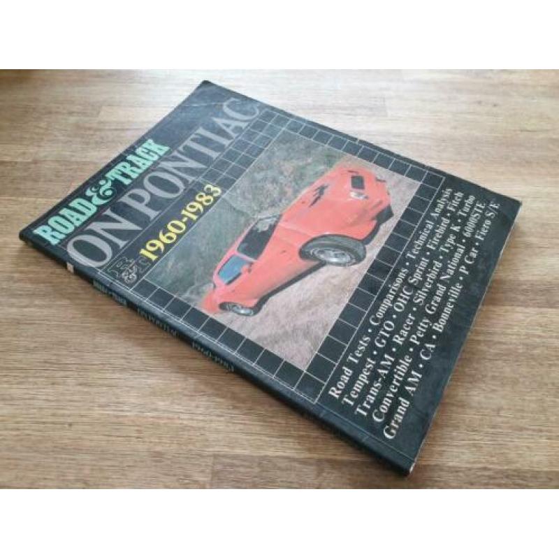 On Pontiac 1960-1983 / Road & Track / Brooklands Books