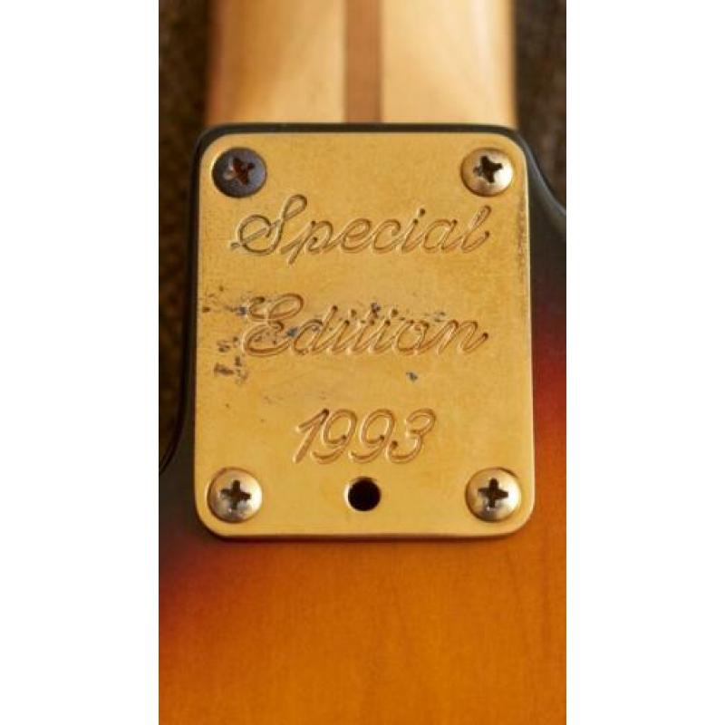 Fender special edition 93 stratocaster