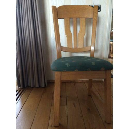6 eiken stoelen