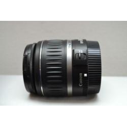 Canon EF-S 18-55mm 3.5-5.6 II zoom lens