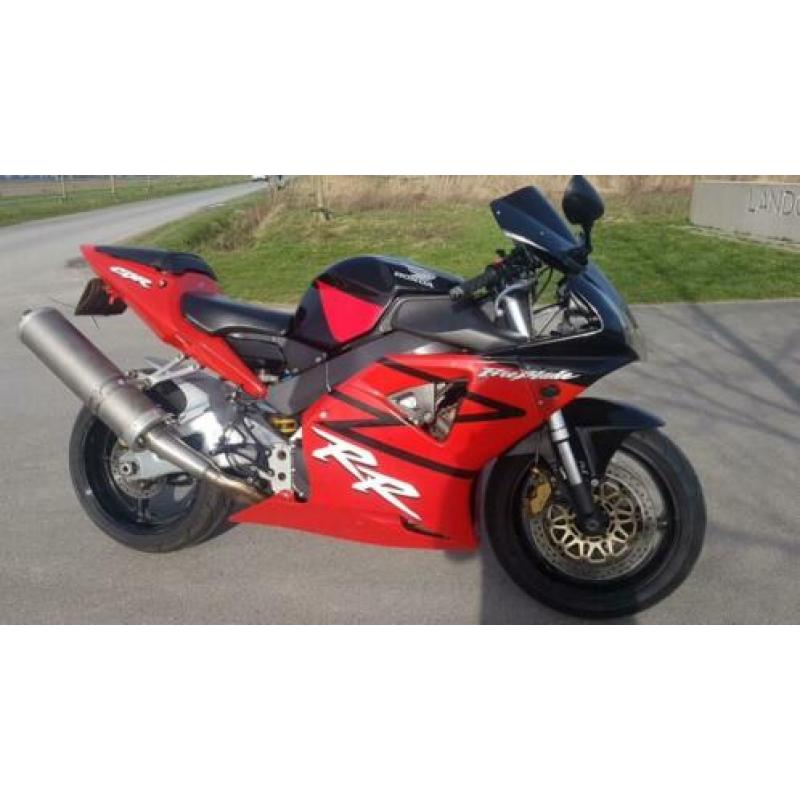 Honda fireblade CBR 954 sc50