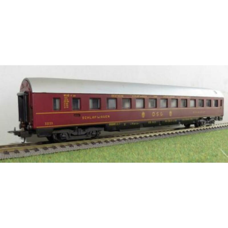 Lima Personenrijtuig DB -Schlafwagen 'Sovevogn' (Rood) -1:87