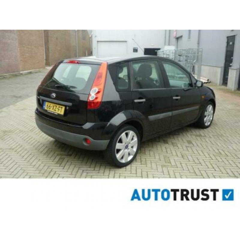 Ford Fiesta 1.3-8V Champion NLauto 5 Deurs Airco Dealer ond