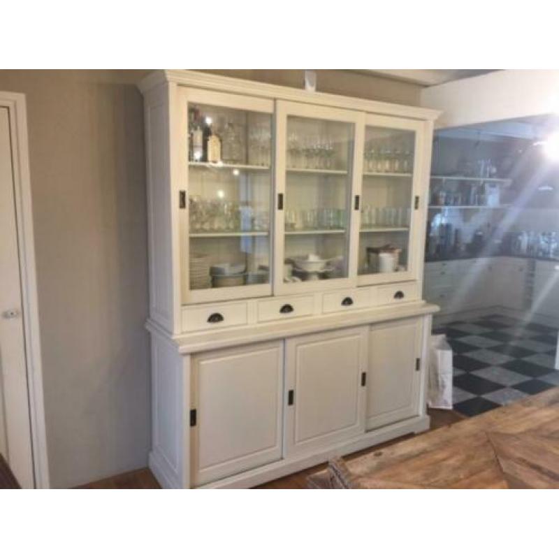 Buffetkast Sven met glas creme wit 190 breed x 220 hoog