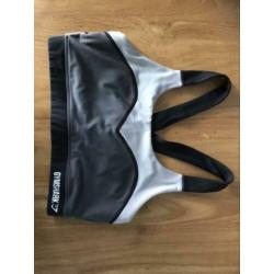 GYMSHARK set legging maat S sportbh maat M Grijs/ zwart