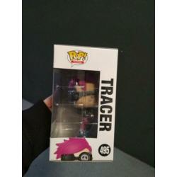 Funko pop overwatch tracer hot topic