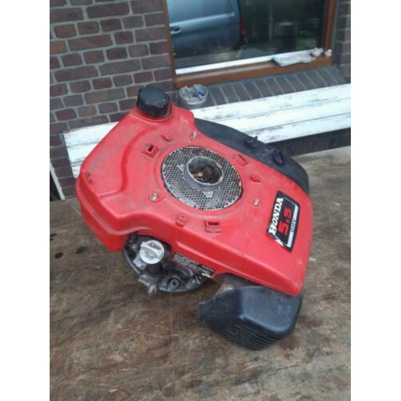 Honda gxv160 benzine motor t.b.v. grasmaaier 5.5pk
