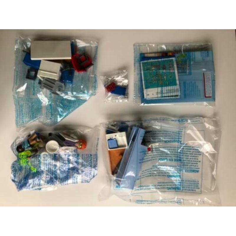 Nieuw in geopende doos: Playmobil set 9456 SCHEIKUNDELOKAAL