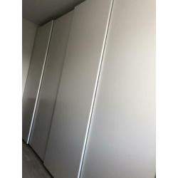 Witte pax kast van ikea 3 meter!