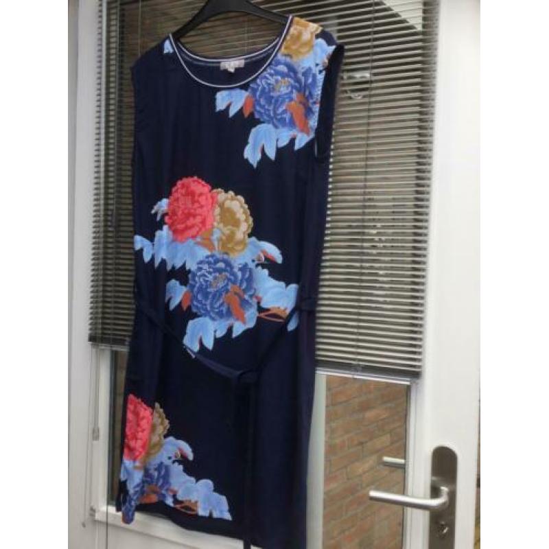 C&S paris tuniek blauw rood roze gebloemd nieuw