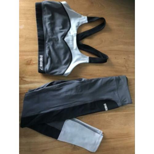 GYMSHARK set legging maat S sportbh maat M Grijs/ zwart