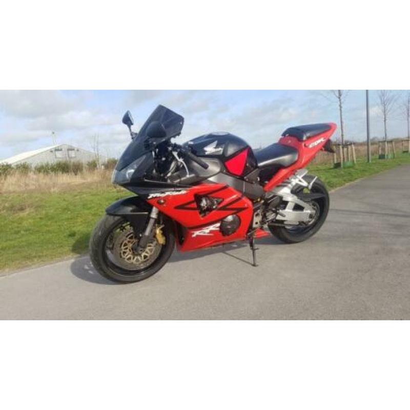Honda fireblade CBR 954 sc50