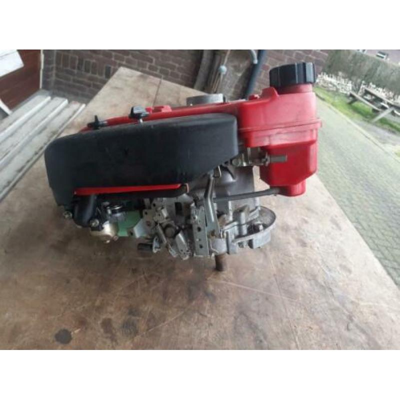 Honda gxv160 benzine motor t.b.v. grasmaaier 5.5pk