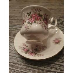 Lavender Rose royal Albert