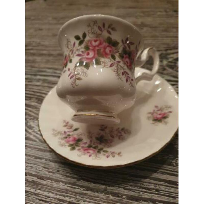Lavender Rose royal Albert