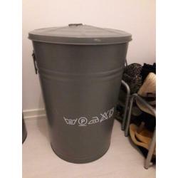 Wasmand metaal