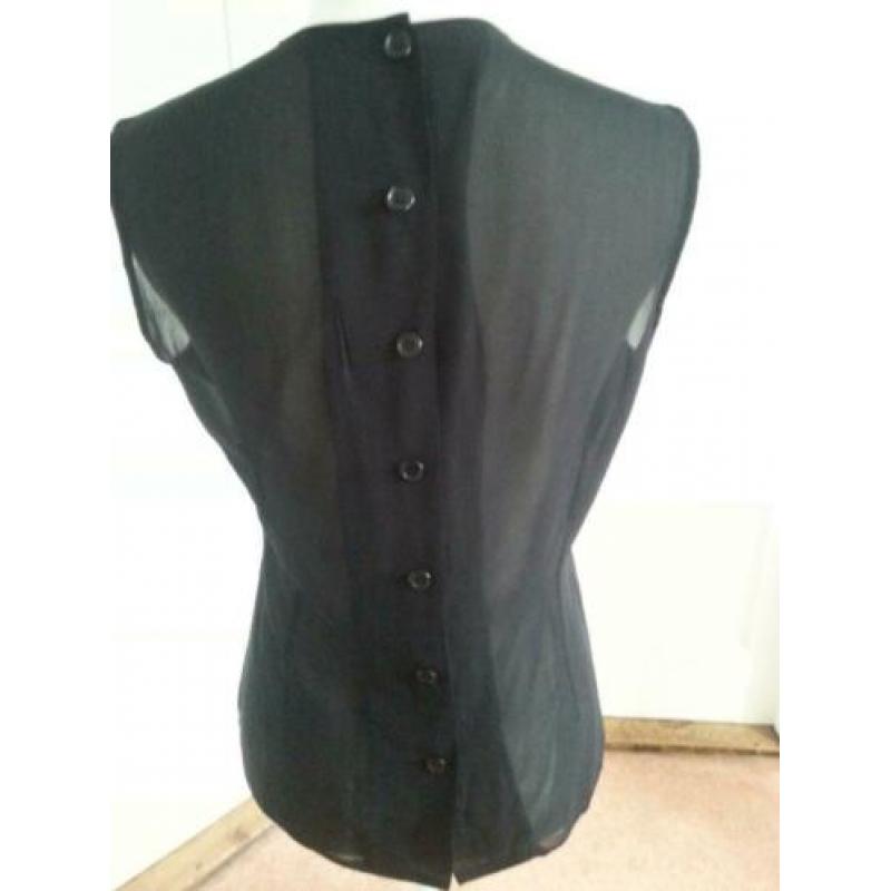 Prachtige zwarte blouse van KYUOSO maat 40