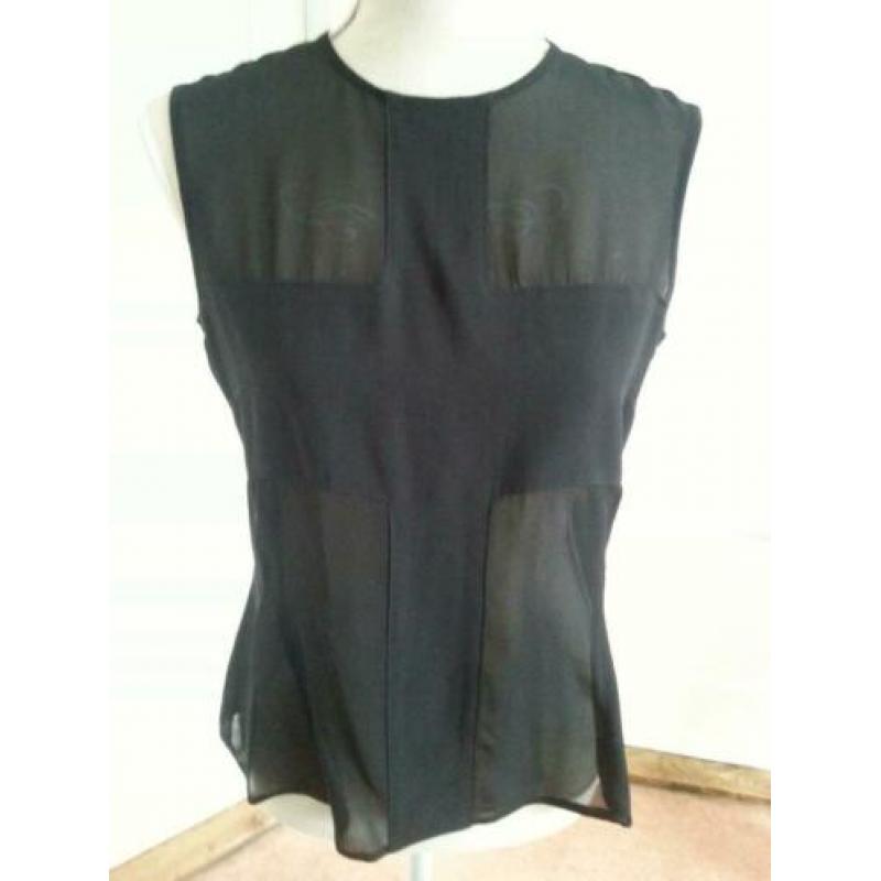 Prachtige zwarte blouse van KYUOSO maat 40