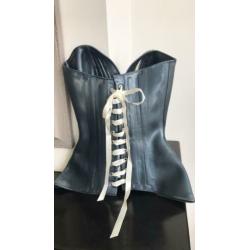 Latex corset van Brigitte More