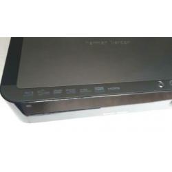 Harman Kardon 5.1surround set met 4 speaker standaarden