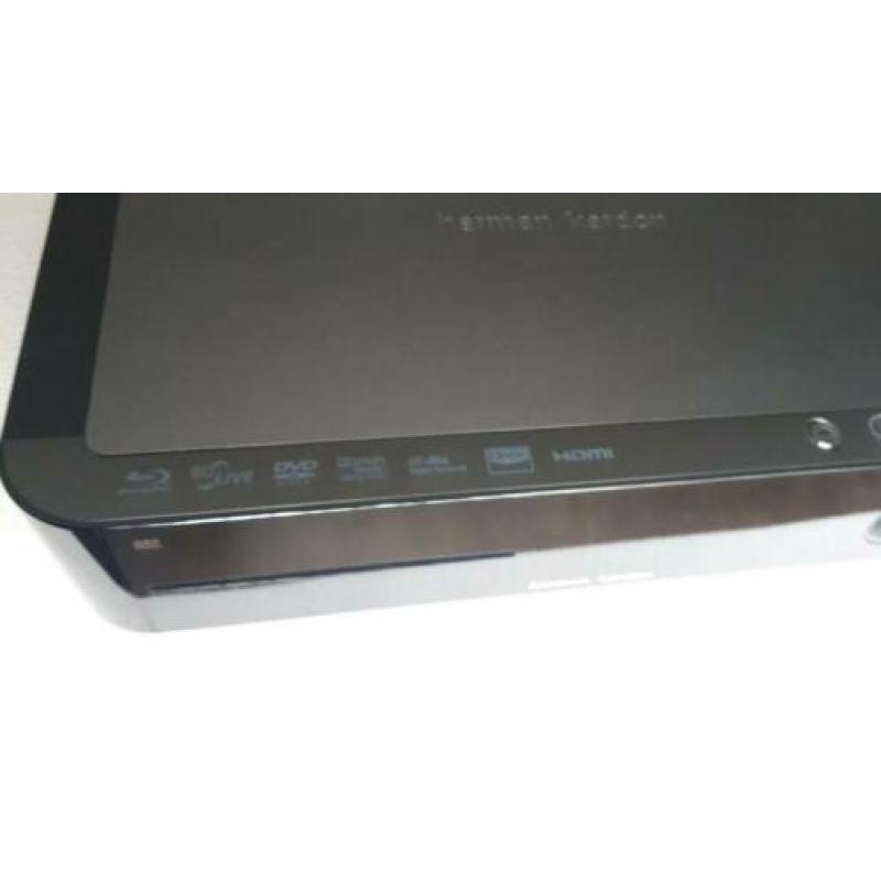 Harman Kardon 5.1surround set met 4 speaker standaarden