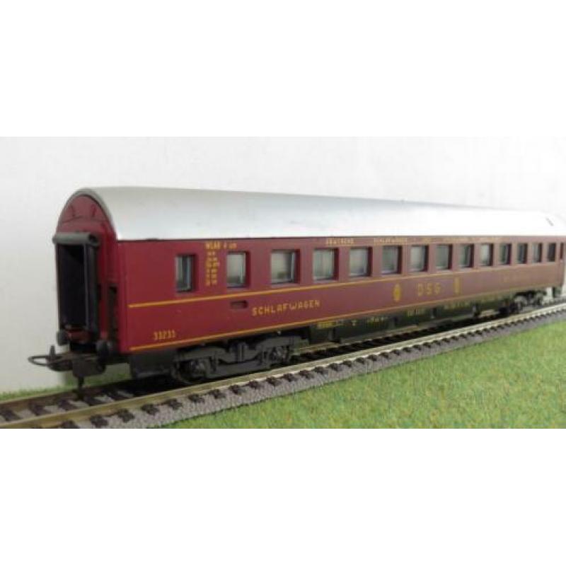 Lima Personenrijtuig DB -Schlafwagen 'Sovevogn' (Rood) -1:87