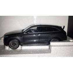 NZG 1:18 Mercedes-Benz EQC 400 4 Matic met verlichting nieuw