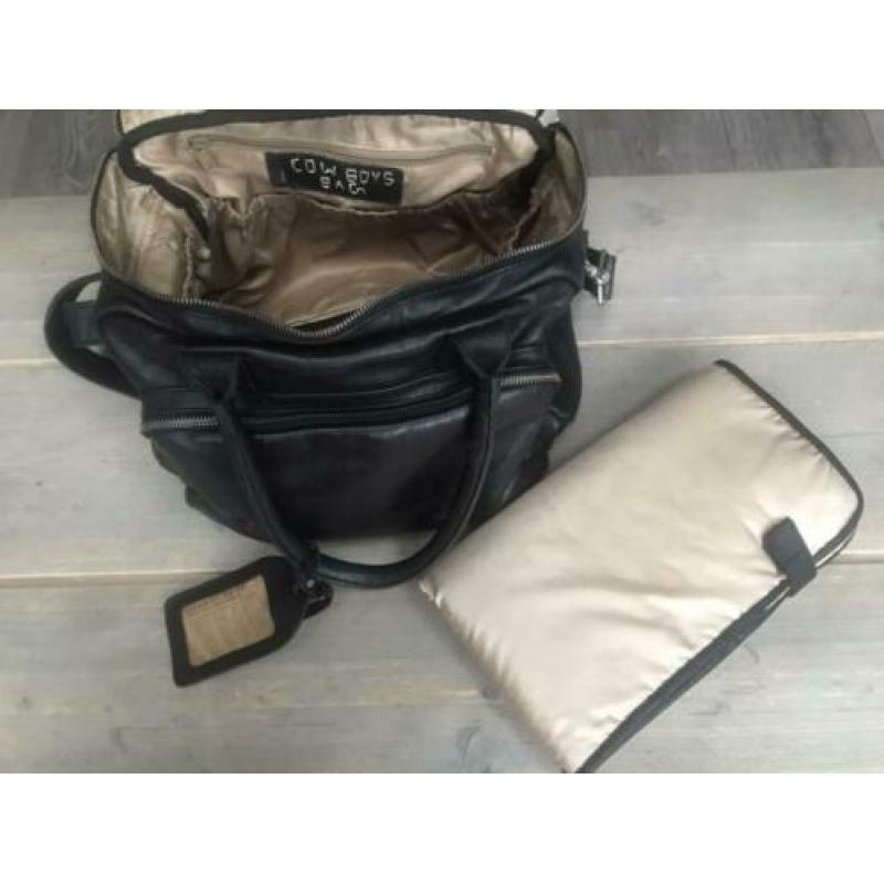 Super nette, zwarte, leren luiertas Cowboysbag