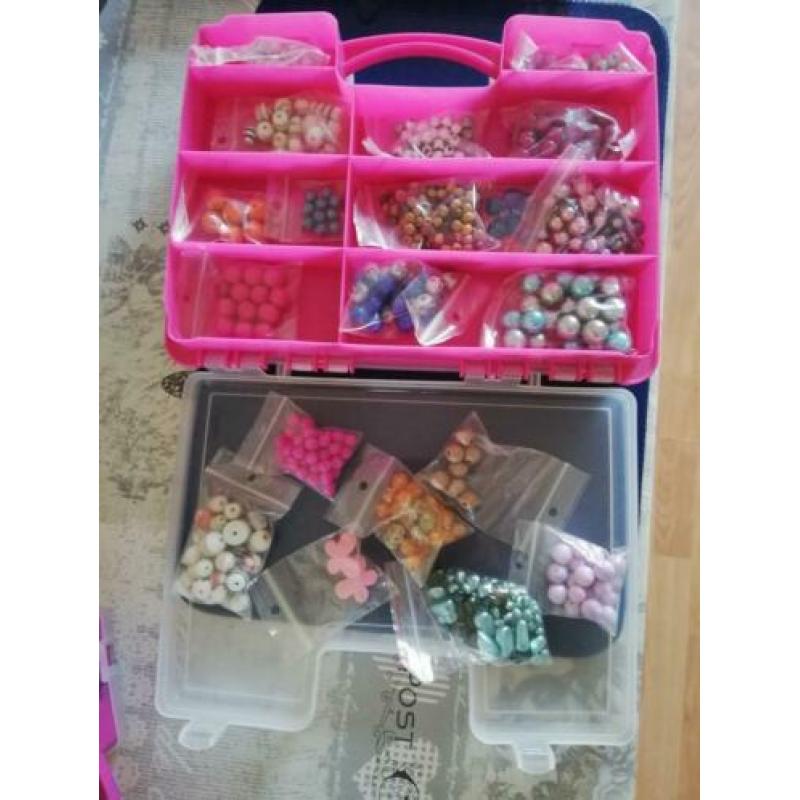 Grote collectie diverse kralen