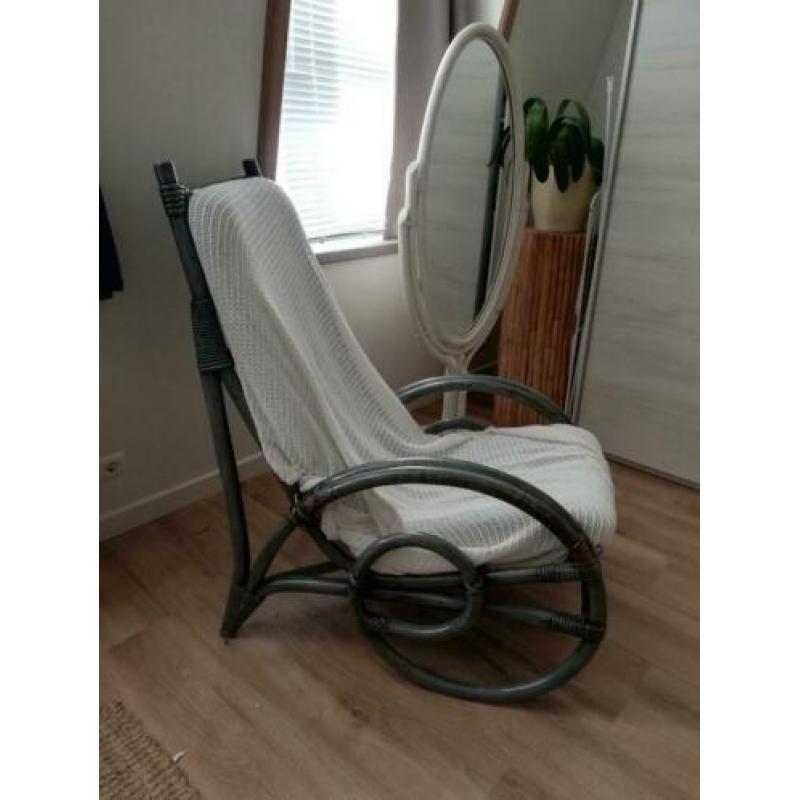 Vintage grote rotan fauteuil met kussen