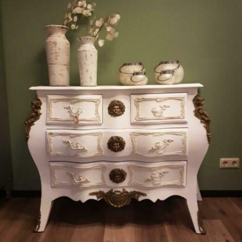 Brocante ladenkast, buikkast, dressoir.
