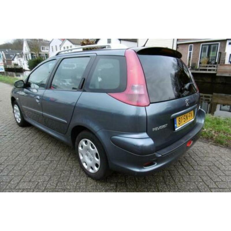 Peugeot 206 SW 1.4 Air-line 3 Airco 2e eigenaar 159.000km On