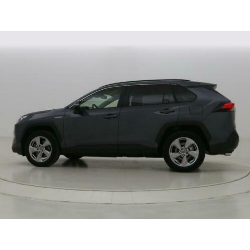 Toyota RAV4 2.5 Hybrid Style | Navigatie | Stuurwiel verwarm