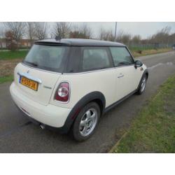 Mini Mini 1.6 Cooper 3drs,bj11,airco,leer,panoramadak,48431k