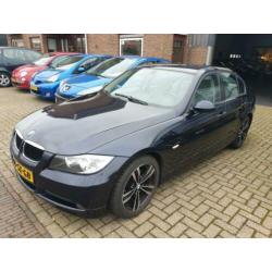 BMW 3-serie 3ER REIHE Prachtige 320 autom. of vanaf €99,- p.