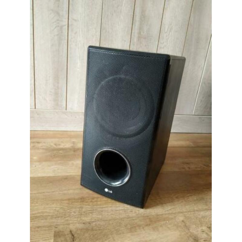Mooie LG Subwoofer max 400 watt